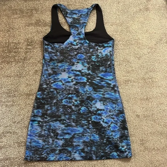 Beyond Yoga Razor Back Tank Size Small - Picture 6 of 7